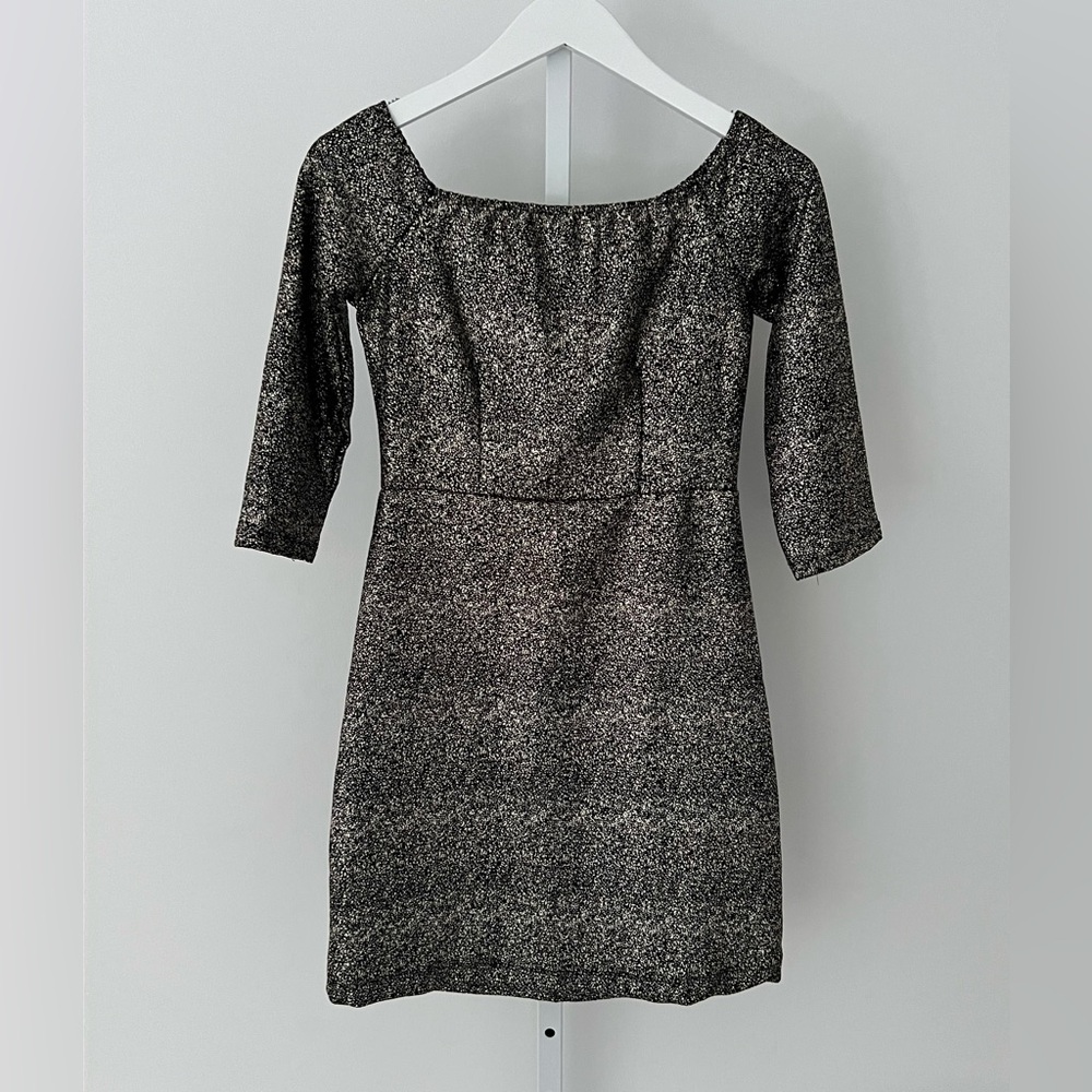GB BLACK METALLIC STRETCH MINI SEXY DRESS SIZE XS NWTS! - Picture 3 of 17